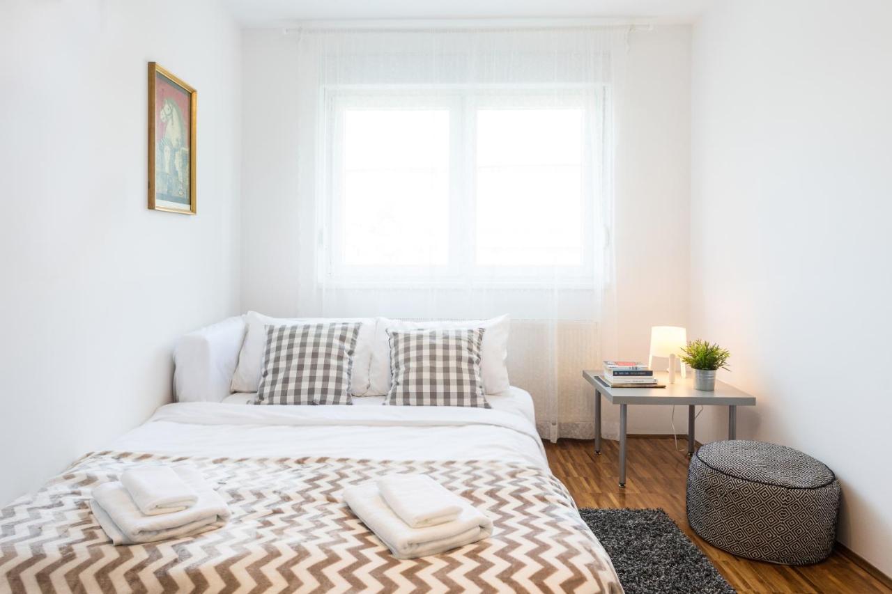 Spacious 2Bdr Apartment - Free Parking Ζάγκρεμπ Εξωτερικό φωτογραφία
