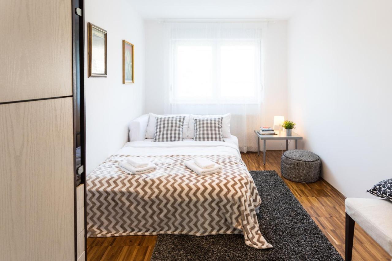 Spacious 2Bdr Apartment - Free Parking Ζάγκρεμπ Εξωτερικό φωτογραφία