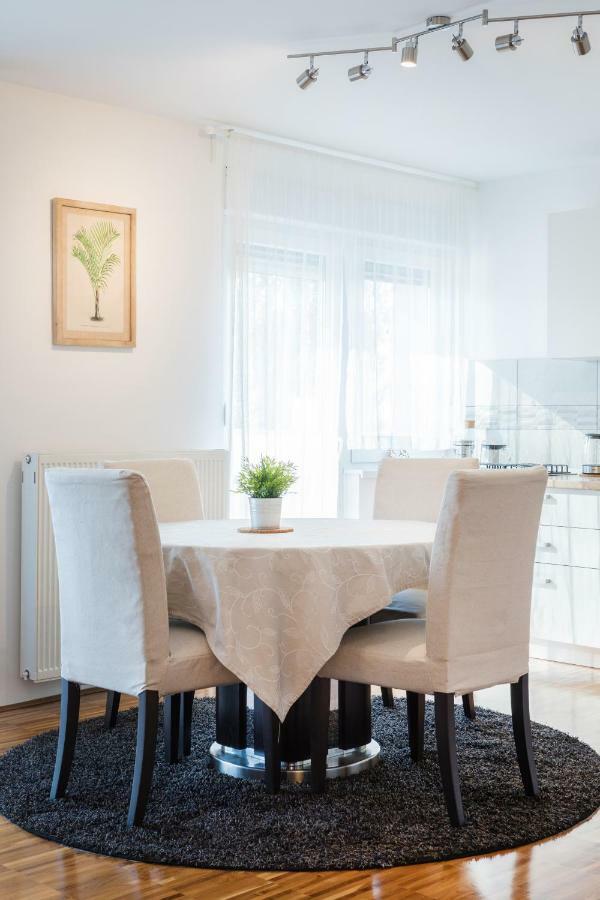 Spacious 2Bdr Apartment - Free Parking Ζάγκρεμπ Εξωτερικό φωτογραφία
